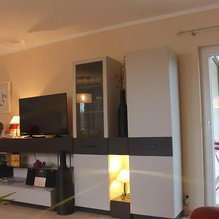 Апартаменты Grosszuegige-ferienwohnung-im-ot-bad-strandnaehe *